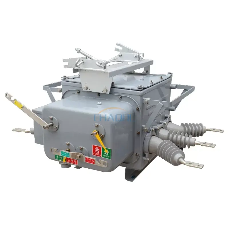 12KV 실외 극 장착형 회로 차단기